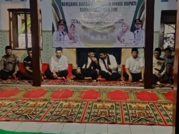 Forkopimda Nganjuk Gelar Safari Ramadhan, Pererat Silaturahmi dengan Warga Baron