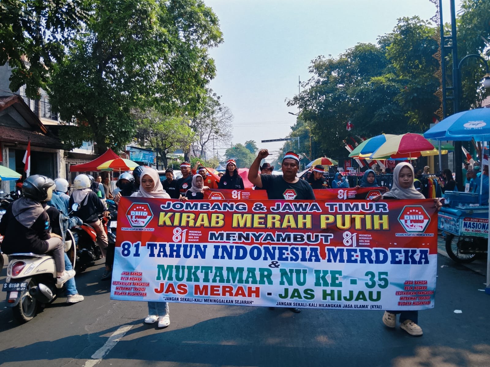 Kirab Merah Putih PNIB di Jombang, Peringati Kemerdekaan dan Sambut Muktamar NU: Ingatkan Peran Pemuda dan Santri bagi Bangsa