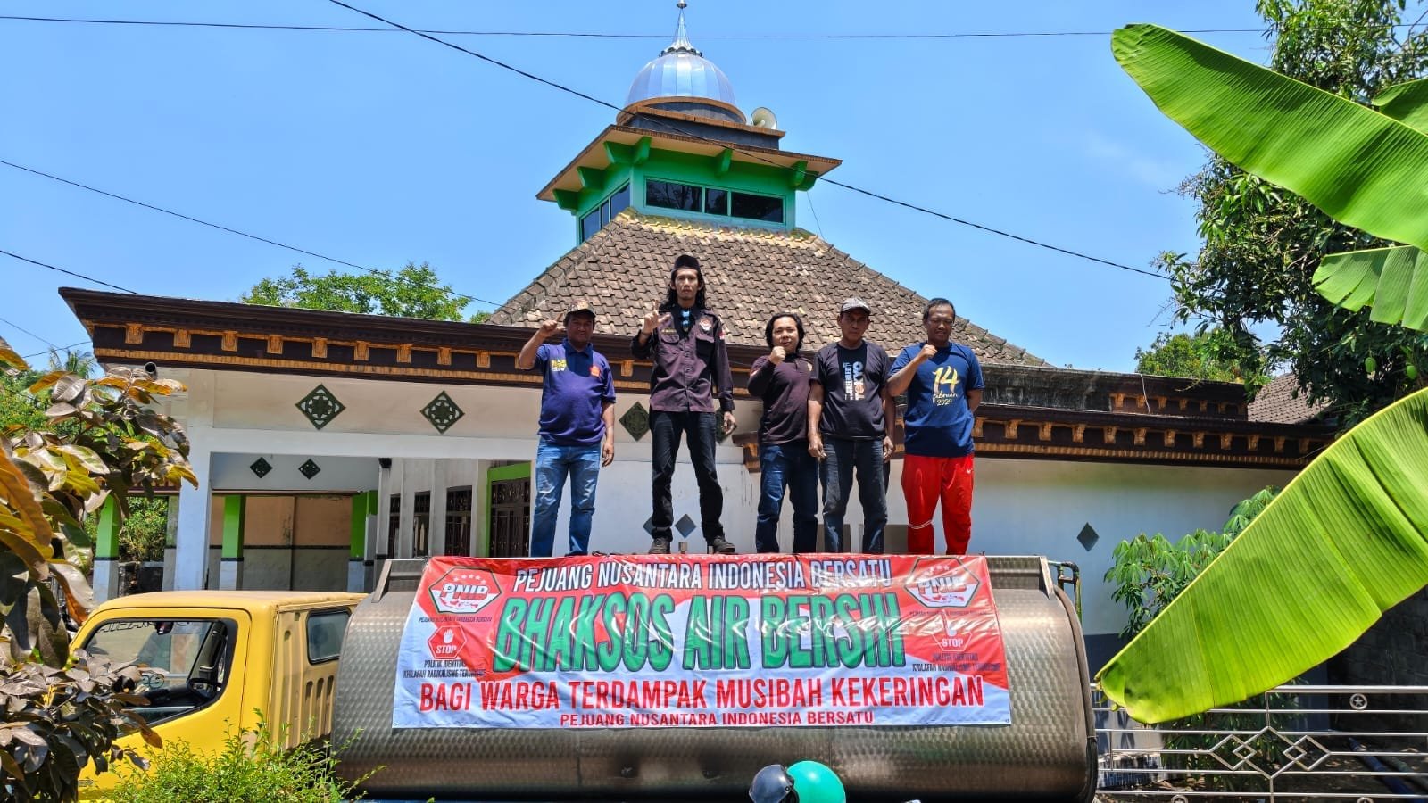 Bhaksos Air Bersih PNIB, Banser, Pagar Nusa dan BEM PTNU di Boyolali